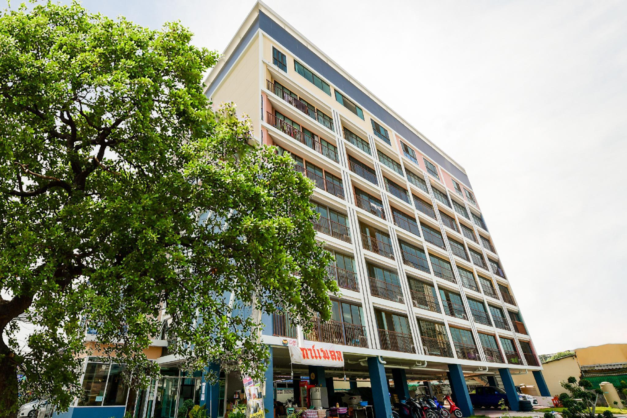 Super Oyo 458 Nakorn Siam Boutique Hotel Pattaya Bagian luar foto